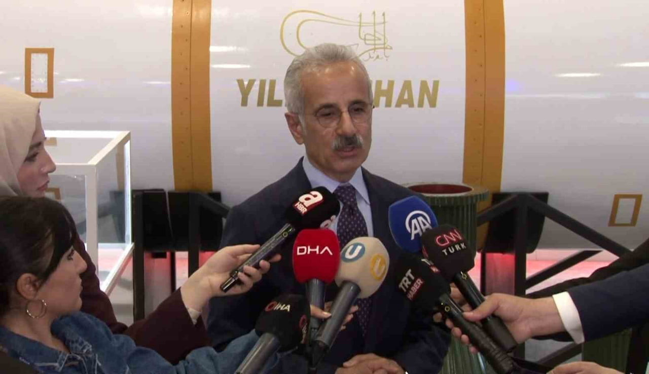 ULAŞTIRMA VE ALTYAPI BAKANI ABDULKADİR URALOĞLU, SAHA 2026 ULUSLARARASI SAVUNMA, HAVACILIK VE UZAY...