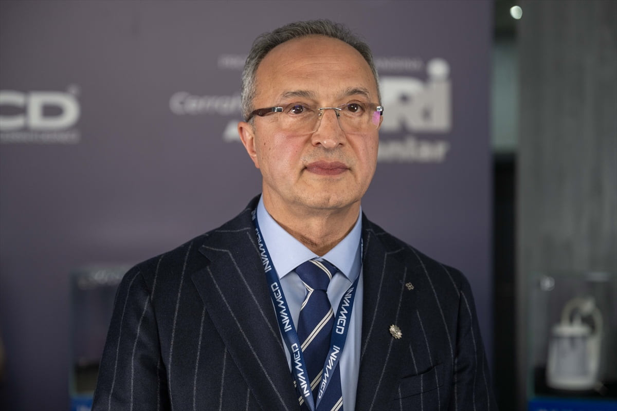 Ulusal Vasküler ve Endovasküler Cerrahi Derneğince damar cerrahisinde güncel gelişmelerin ele...