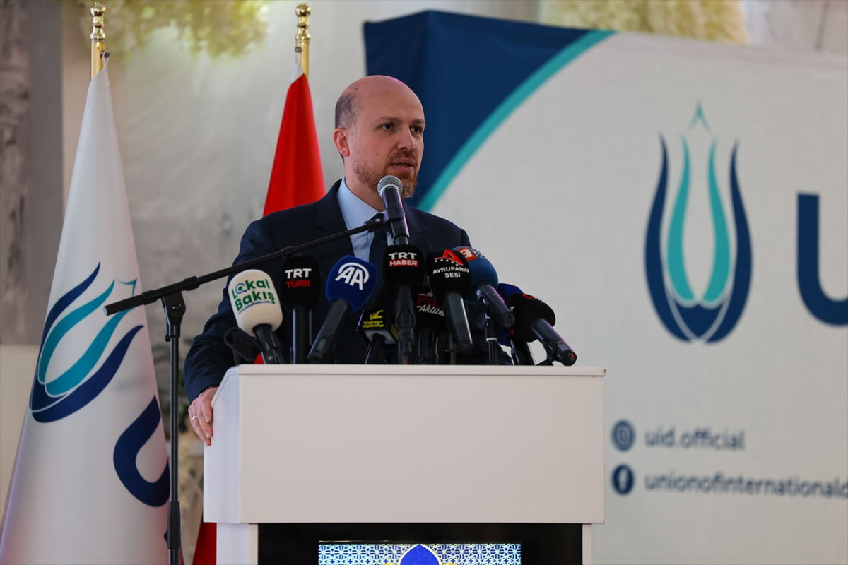 Uluslararası Demokratlar Birliği (UID), Almanya'nın Köln kentinde geleneksel iftar programı...