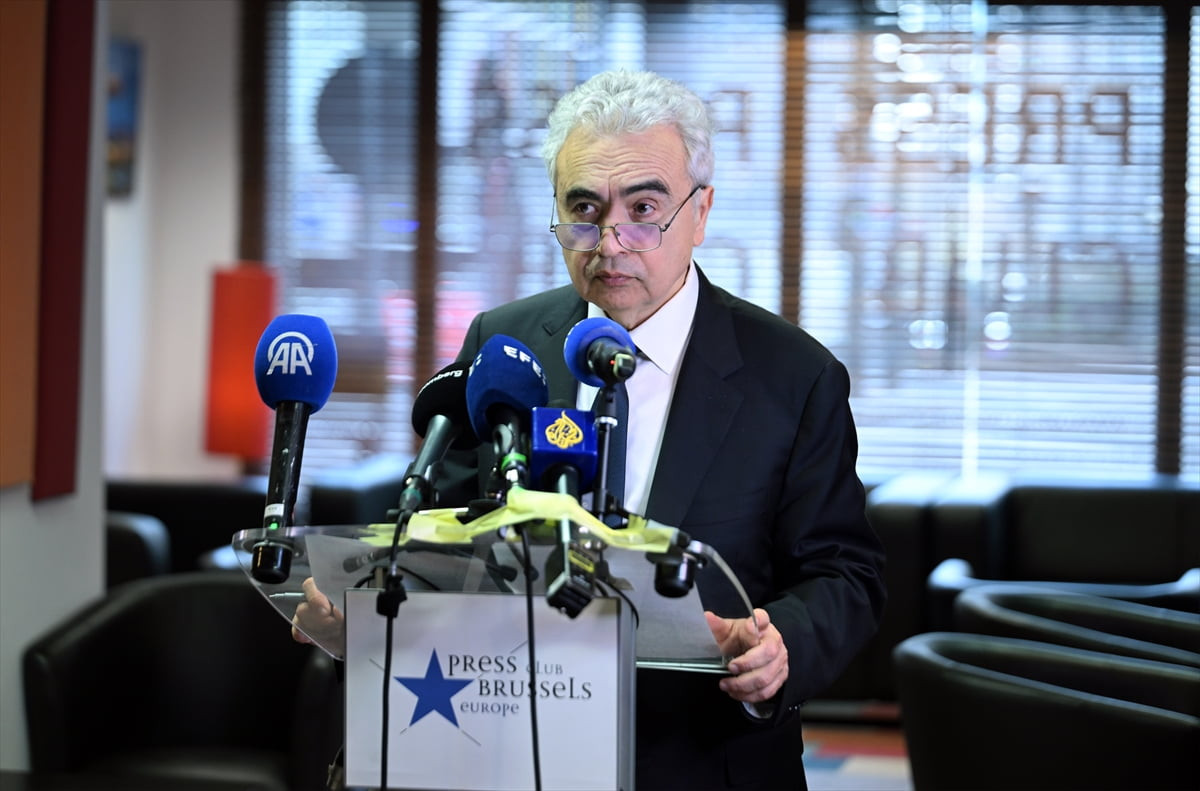 Uluslararası Enerji Ajansı (IEA) Başkanı Fatih Birol, AB Komisyonu Başkanı Ursula von der Leyen ve...
