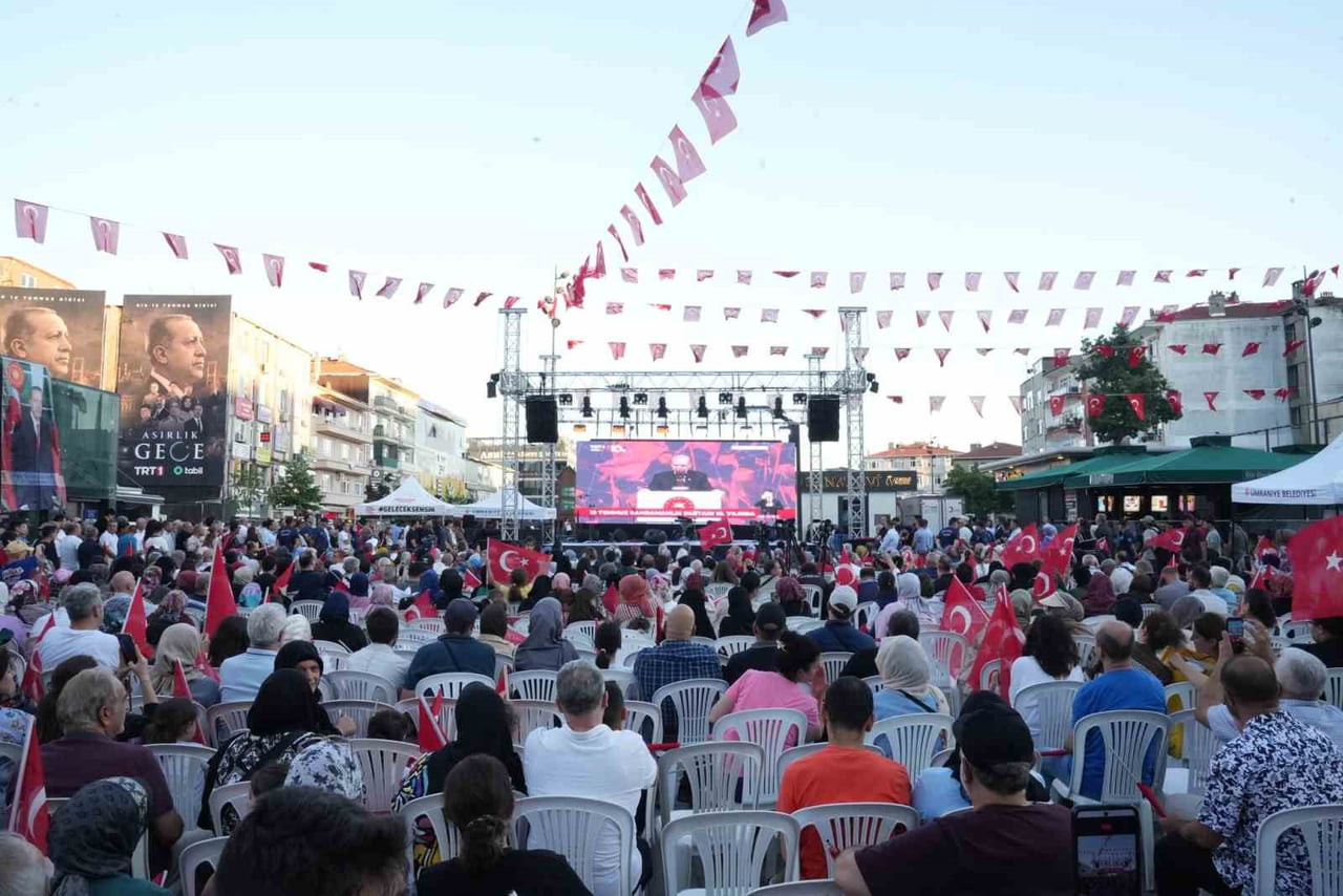 ÜMRANİYE BELEDİYESİ TARAFINDAN 15 TEMMUZ'UN 10'UNCU YILDÖNÜMÜ DOLAYISIYLA DÜZENLENEN "MİLLETİN VE...