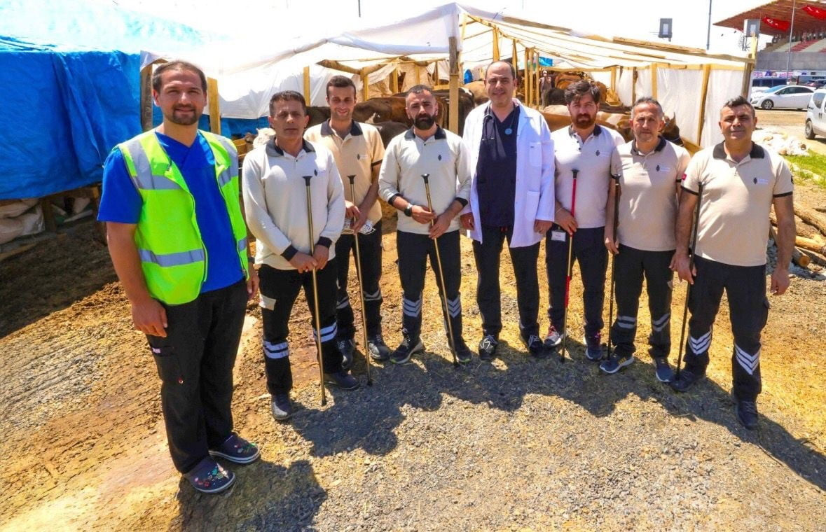 ÜMRANİYE BELEDİYESİ TARAFINDAN YAKLAŞAN KURBAN BAYRAMI ÖNCESİNDE VATANDAŞLARIN BAYRAMI HUZUR VE...