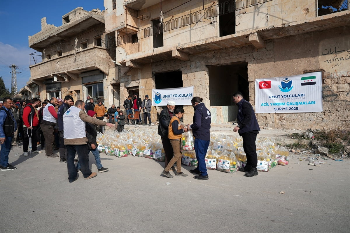Umut Yolcuları İnsani Yardım Derneği, 2025 yılı boyunca kurban, gıda, su, nakdi yardım, eğitim ve...