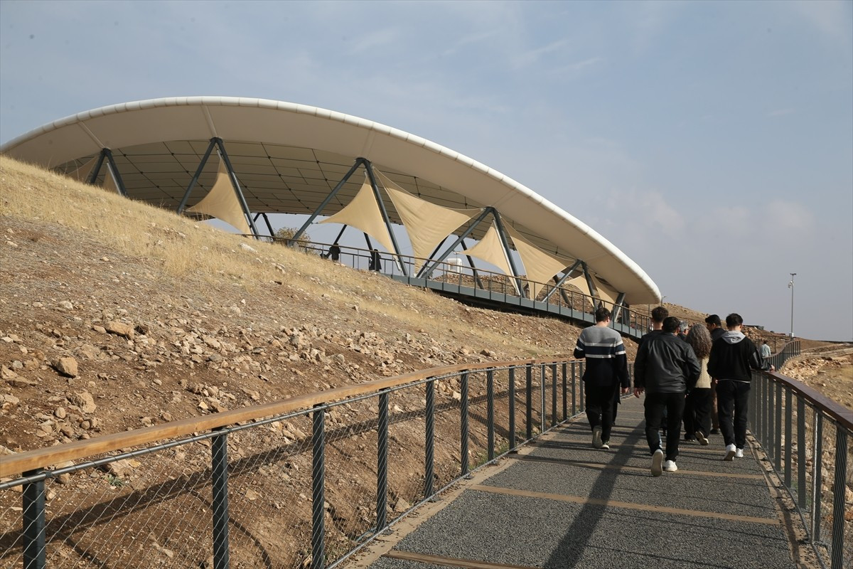 UNESCO Dünya Mirası Listesi'nde yer alan ve "tarihin sıfır noktası" olarak nitelendirilen...