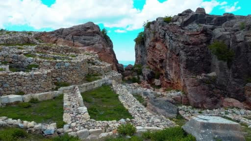 UNESCO mirası Hattuşa’da 7 bin yıllık tarihe yürüyüş: Doğaseverler Hitit Yolu’nda...