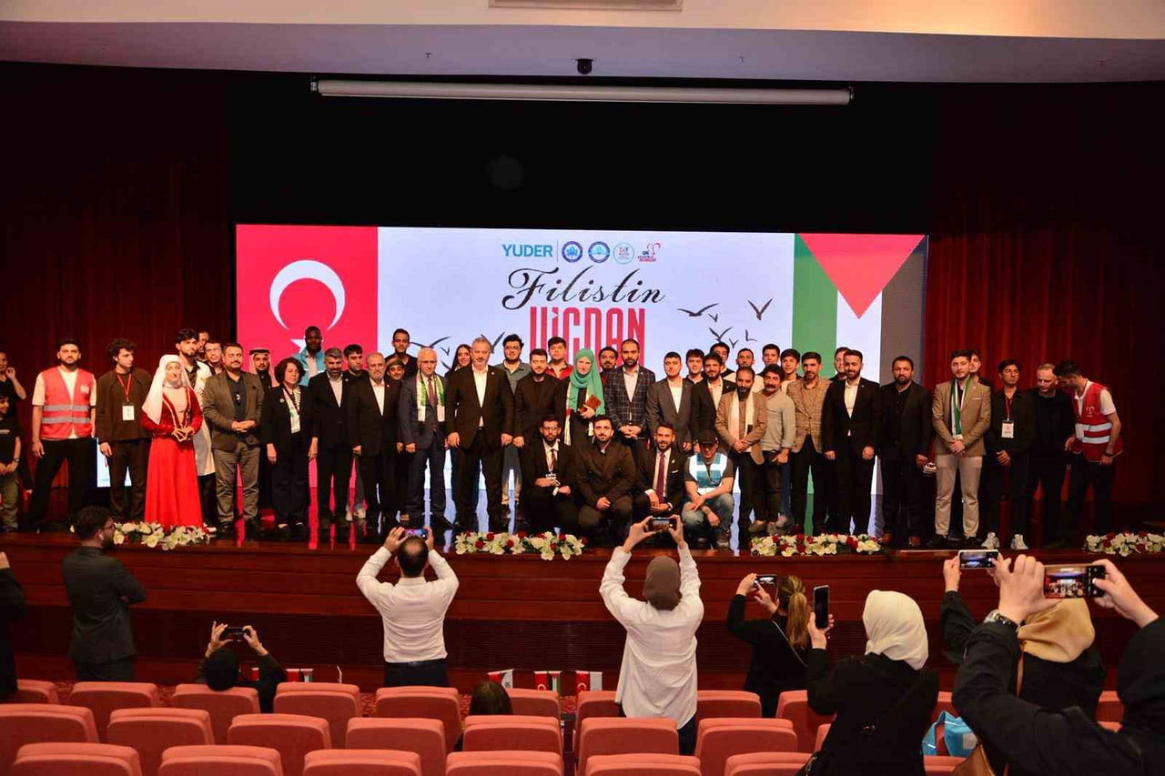 UNUS EMRE ULUSLARARASI ÖĞRENCİ DERNEĞİ (YUDER) İLE AK PARTİ GENÇLİK KOLLARI İŞ BİRLİĞİNDE...