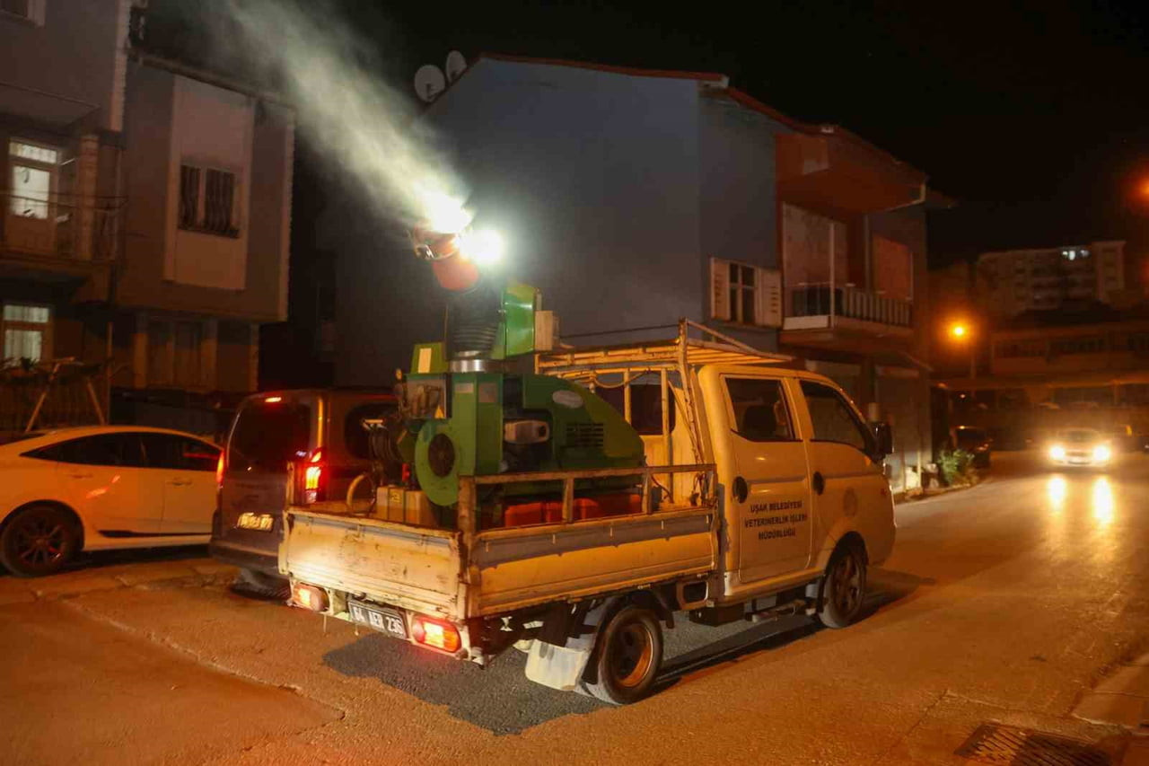 UŞAK BELEDİYESİ, HALK SAĞLIĞINI KORUMAK VE DAHA SAĞLIKLI BİR YAŞAM ORTAMI OLUŞTURMAK AMACIYLA...