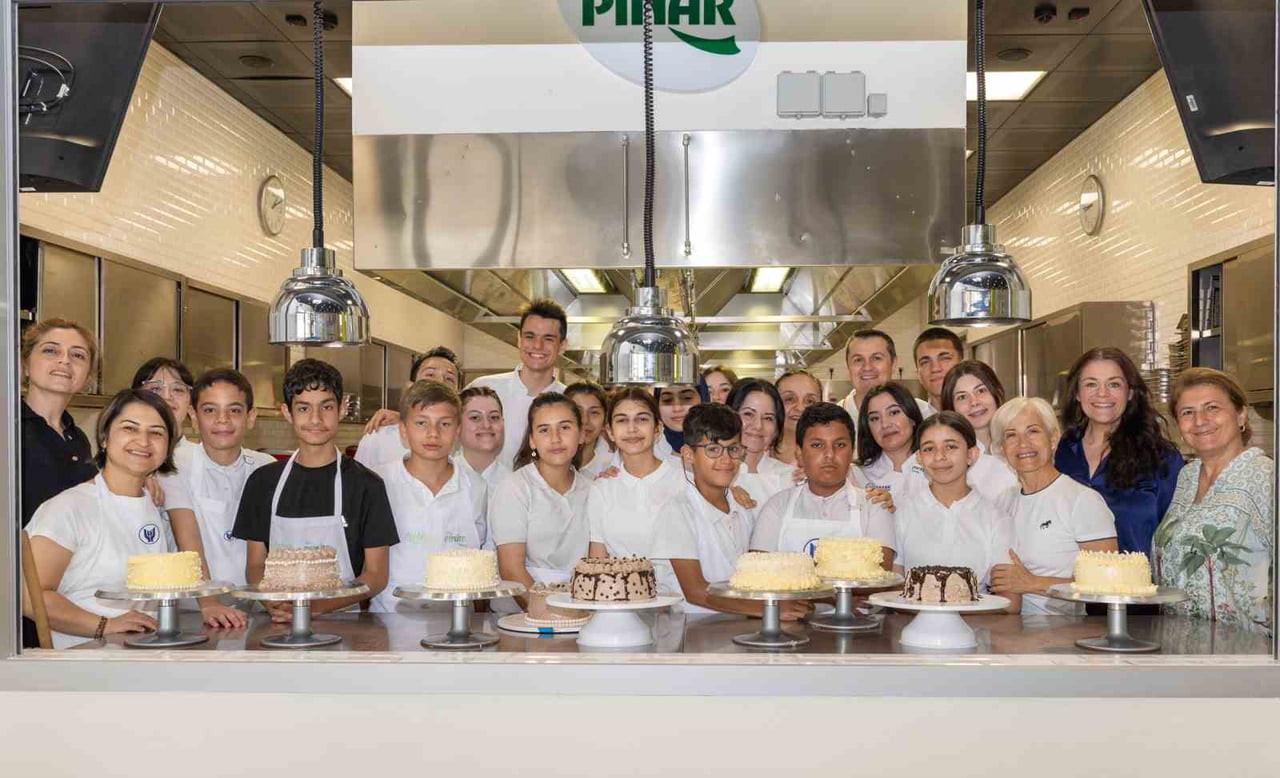 UYGULAMALI BİLİMLER YÜKSEKOKULU GASTRONOMİ VE MUTFAK SANATLARI BÖLÜMÜ ÖĞRENCİLERİ İLE İŞİTME...