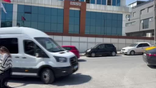 Uyuşturucu soruşturması kapsamında ünlülere yönelik düzenlenen operasyonda gözaltına alınan 9 kişi...