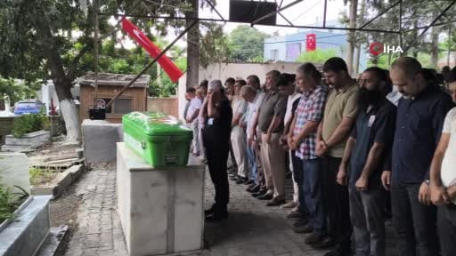 Üzerine benzin döküp, kendini yakan zihinsel engelli şahıs 9 gün süren yaşam mücadelesini...