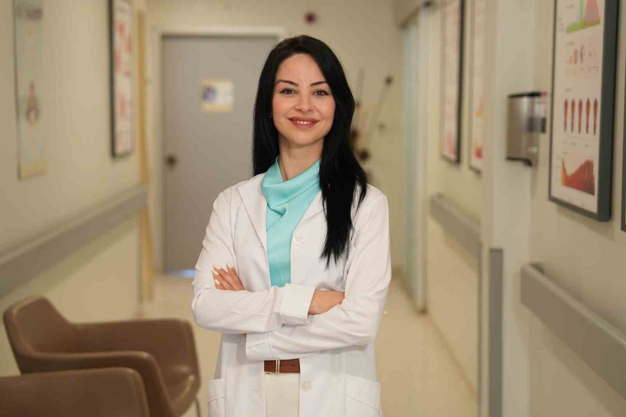 UZM. DR. MÜNEVVER MELTEM HÜDAVERDİ