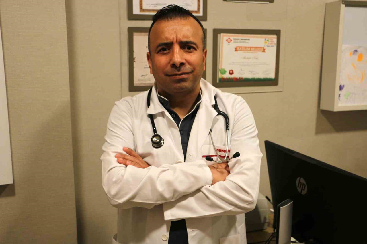 UZMAN DR. MUSTAFA KILIÇ
