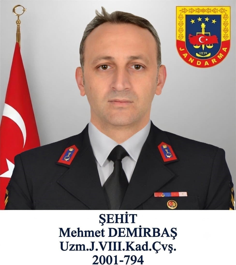 UZMAN JANDARMA SEKİZİNCİ KADEMELİ ÇAVUŞ MEHMET DEMİRBAŞ(45).
