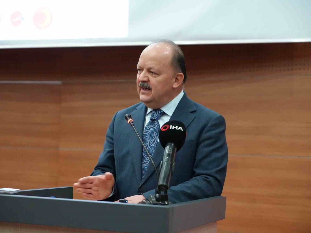 VALİ MEFTUN DALLI, HZ. PİR ŞEYH ŞAB’AN-I VELİ HAZRETLERİNİN ENDONEZYA’DA SAMANİYYE ADIYLA BİR...