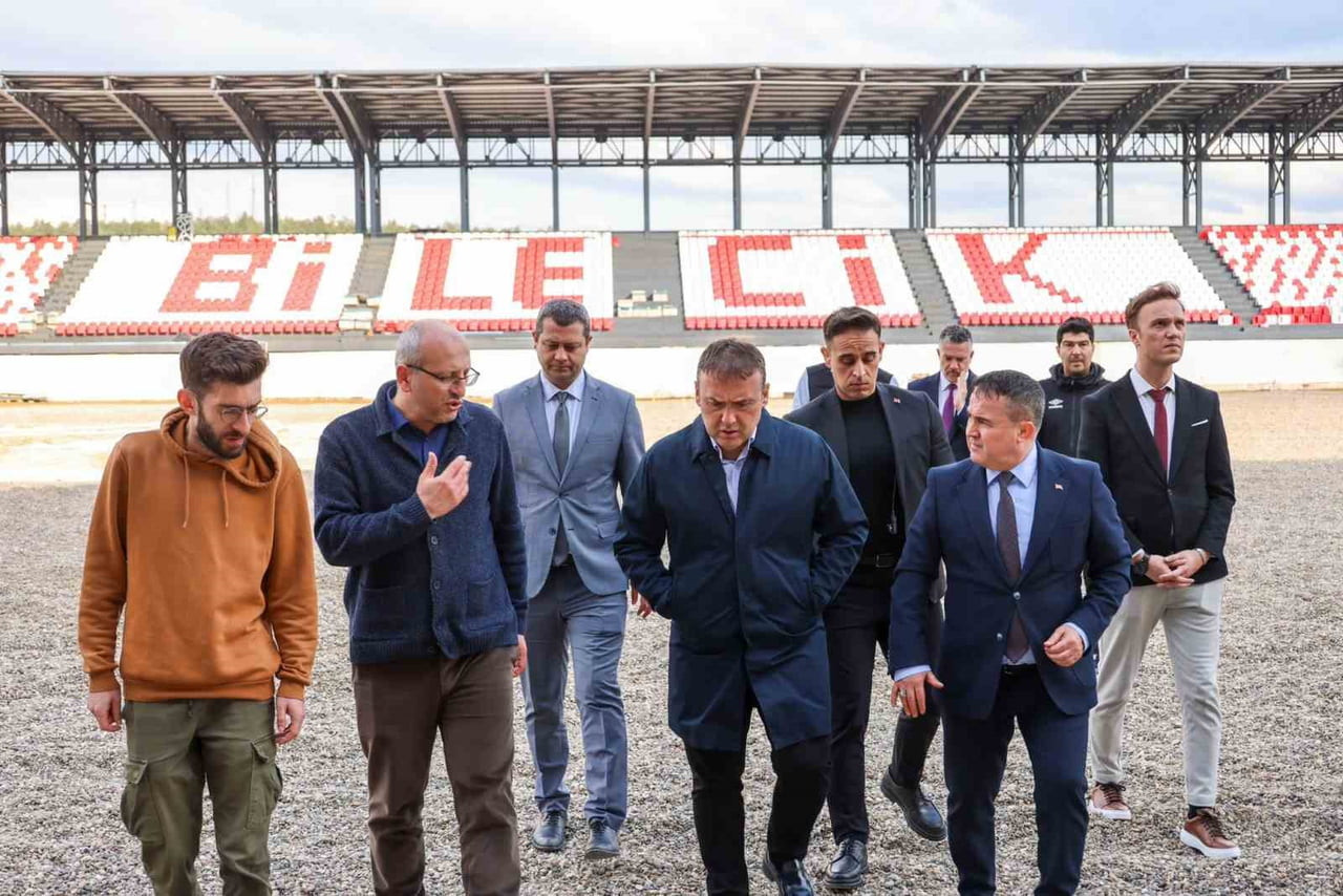 VALİ SÖZER YENİ STADYUM İNŞAATINDA VE SPOR SALONUNDA İNCELEMELERDE BULUNDU