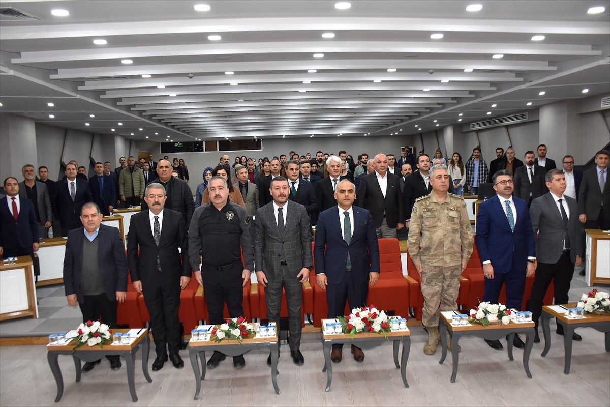 Van'da, Cumhuriyet Başsavcılığı Denetimli Serbestlik Müdürlüğü ile Van Yüzüncü Yıl Üniversitesi...