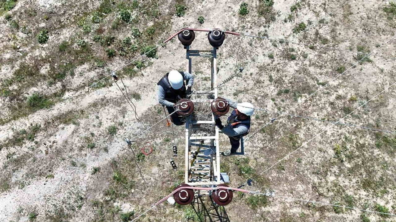 VANGÖLÜ ELEKTRİK DAĞITIM A.Ş. (VEDAŞ), ELEKTRİK ŞEBEKESİNİ DAHA GÜVENLİ, GÜÇLÜ VE SÜRDÜRÜLEBİLİR...
