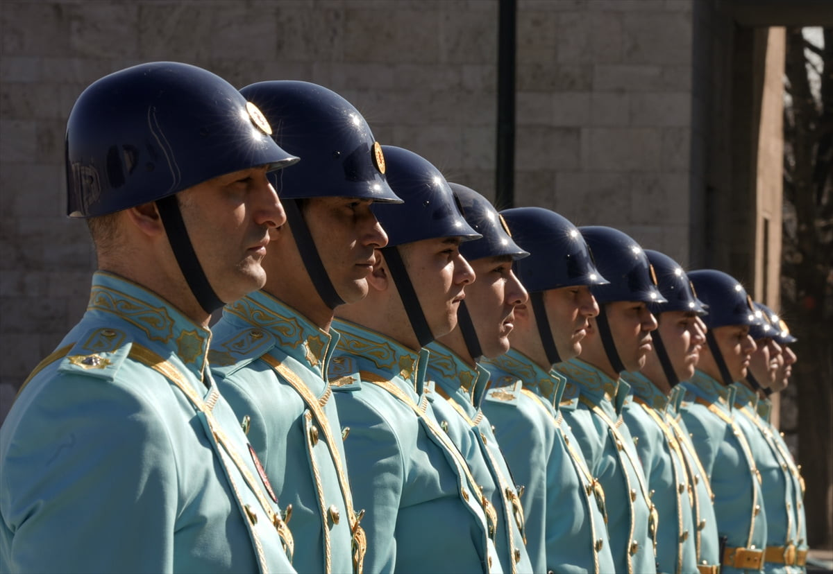 Vefat eden 16. Dönem Niğde Milletvekili Hüseyin Çelik için TBMM'de cenaze töreni düzenlendi....