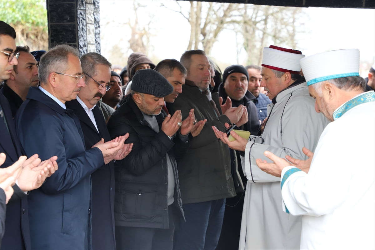 Vefat eden milli softbol sporcusu 23 yaşındaki Sevdenur Gülçiçek, Samsun'un Çarşamba ilçesinde son...