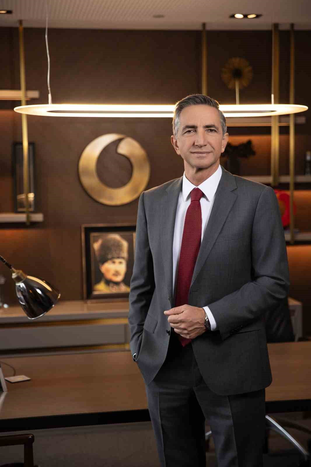 VODAFONE TÜRKİYE CEO’SU ENGİN AKSOY