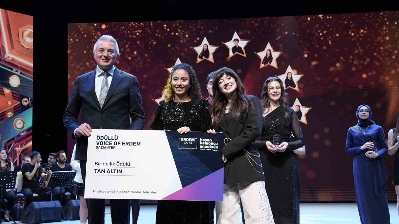 VOİCE OF ERDEM MÜZİK YARIŞMASI COŞKUYLA SONA ERDİ