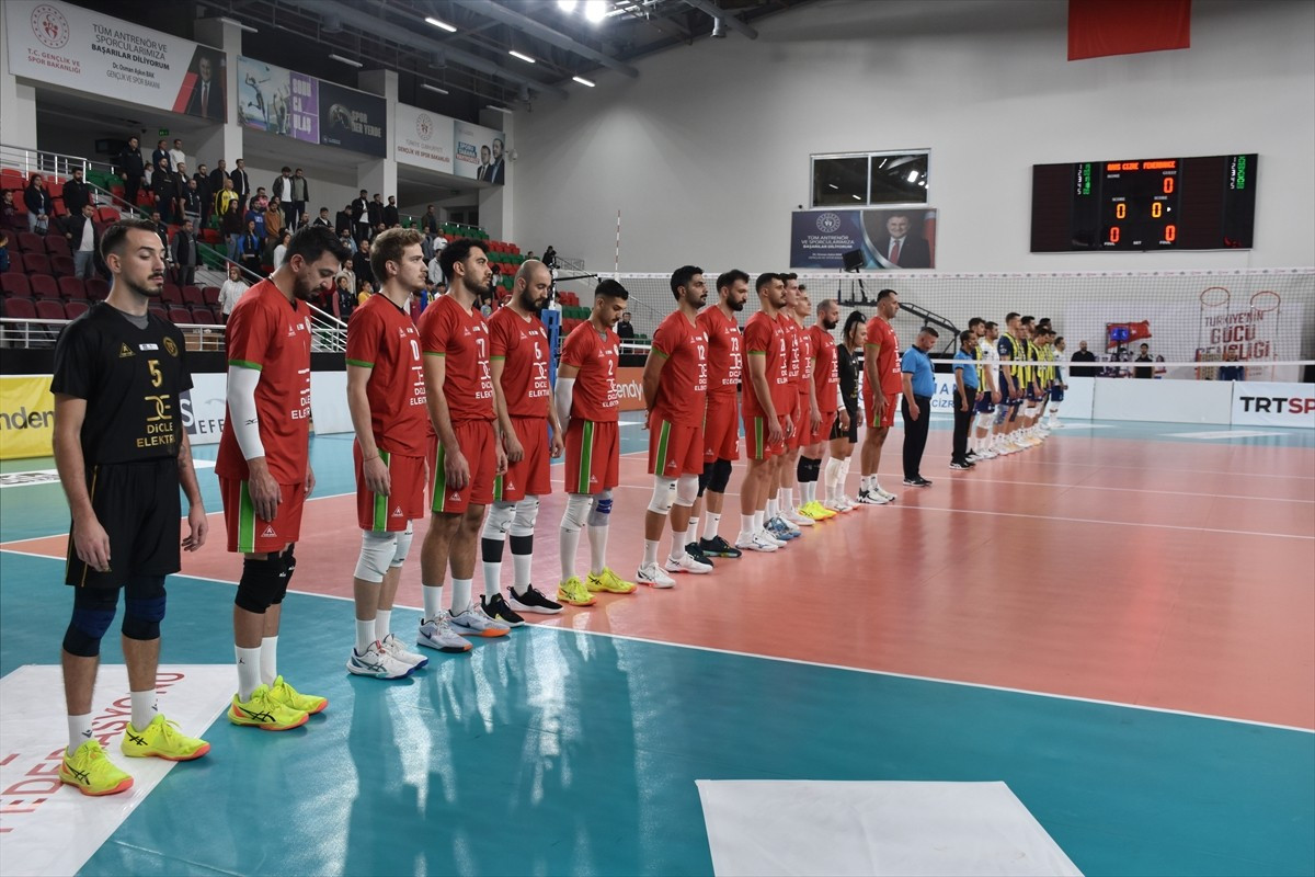 Voleybol SMS Grup Efeler Ligi'nin 3. Haftasında Rams Global Cizre Belediyespor, Fenerbahçe...