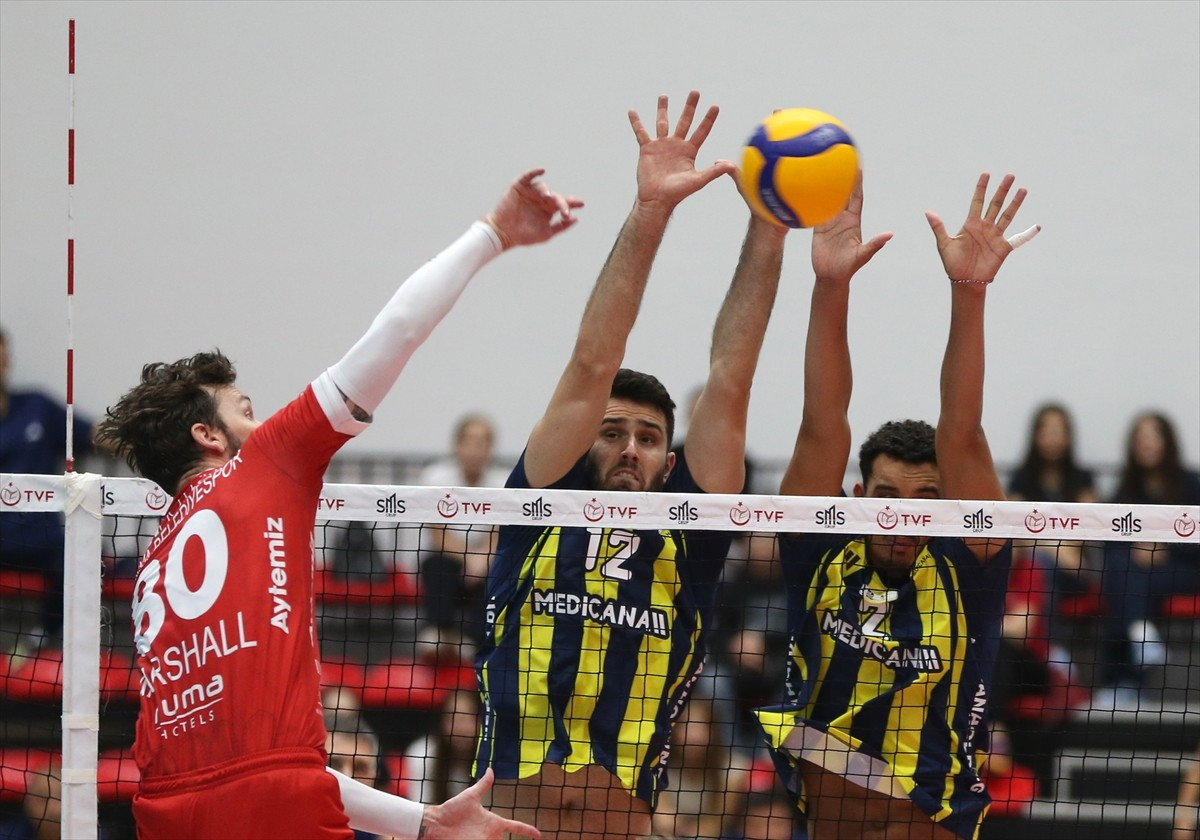 Voleybol SMS Grup Efeler Ligi'nin 5. haftasında On Hotels Alanya Belediyespor, Fenerbahçe Medicana...