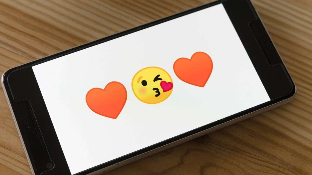 WhatsApp Tepki Özelliği