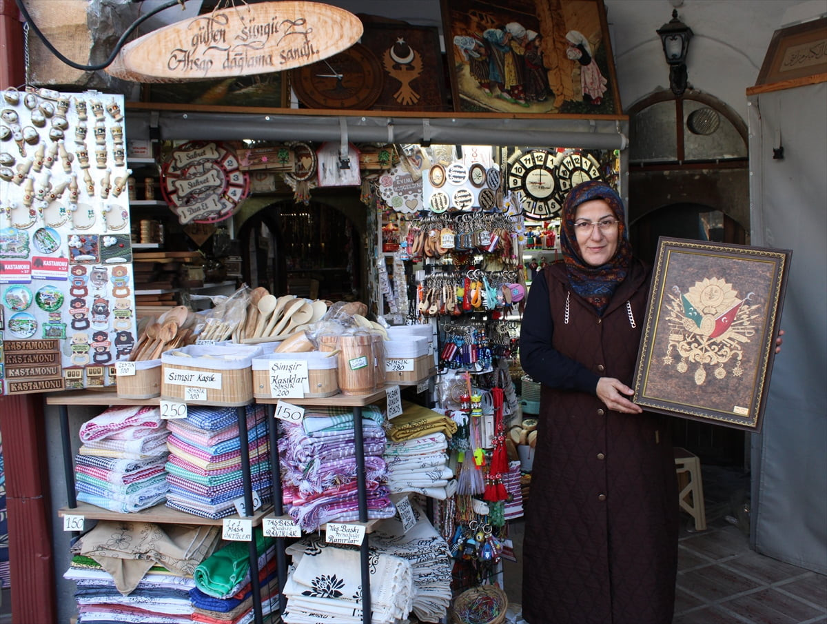 Yaklaşık 30 yıl yaşadığı İstanbul'dan memleketi Kastamonu'ya dönen 3 çocuk annesi Gülten Süngü...