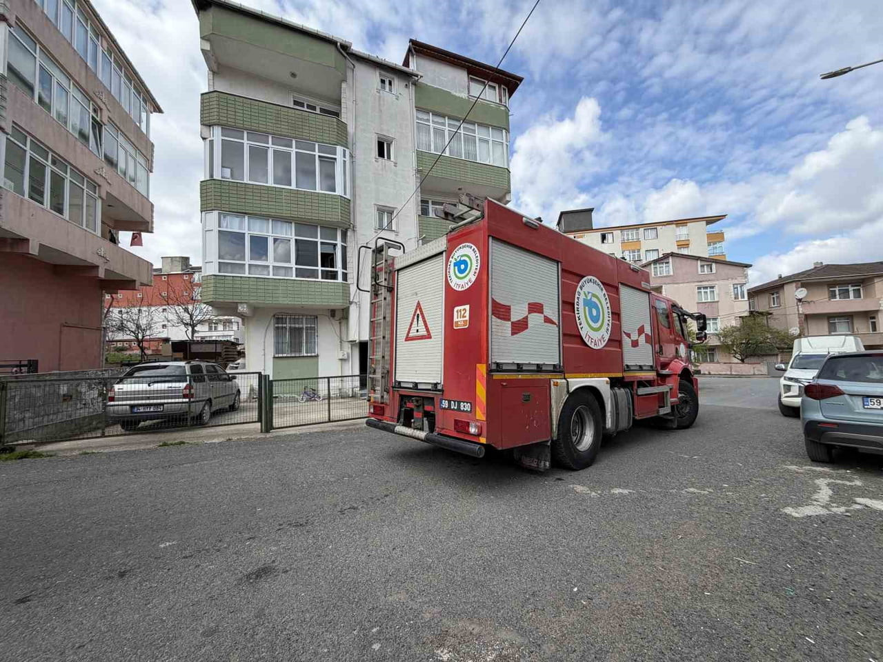 YANGININ ÇIKTIĞI APARTMAN