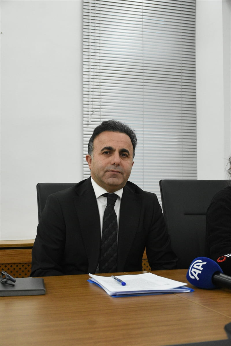 Yapılan analizler sonucu deprem performansının yetersizliği nedeniyle geçici olarak ziyarete...