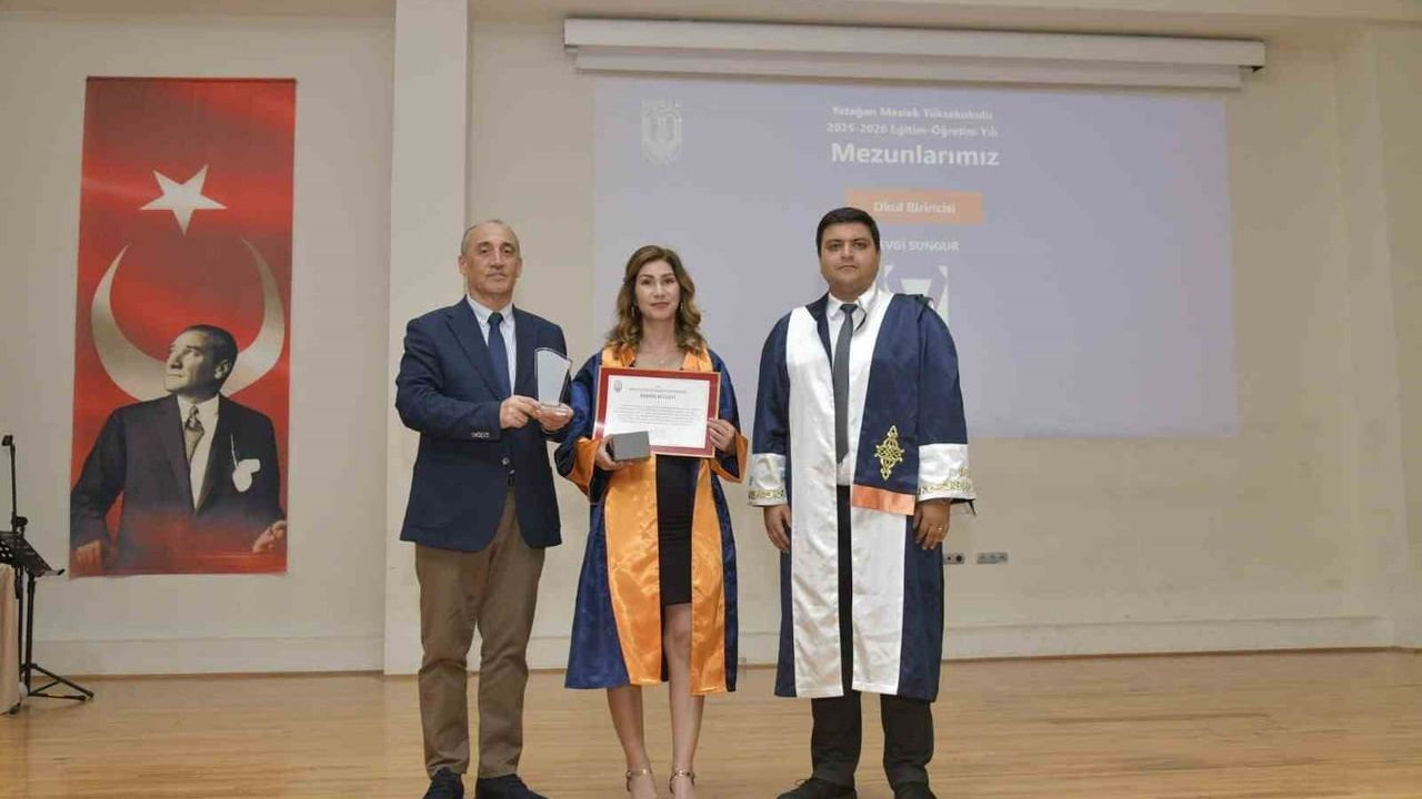 Yatağan’da üniversite öğrencileri kep attı