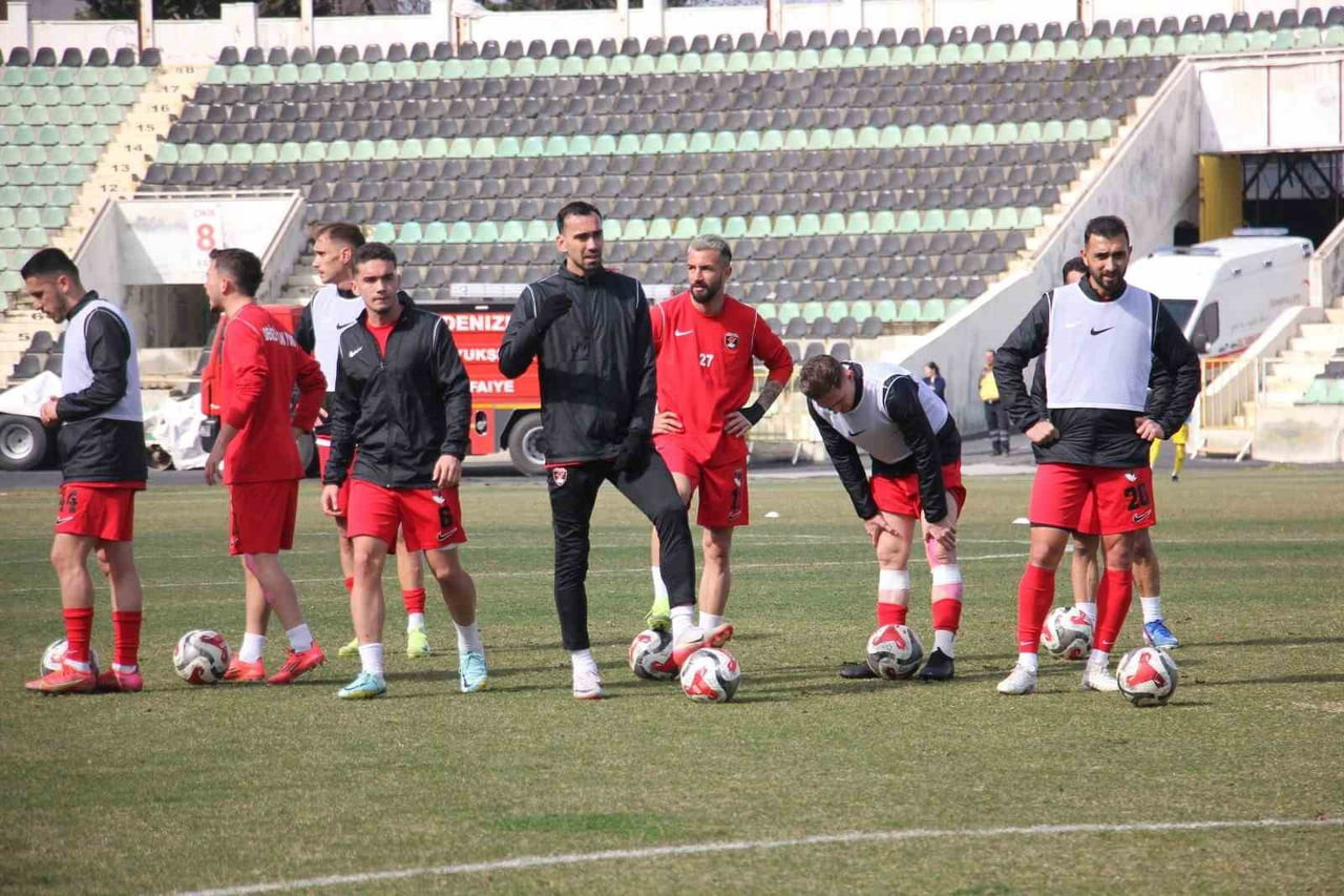 YENİ SEZONDA TFF 3. LİG’DE MÜCADELE EDECEK OLAN DENİZLİ İDMAN YURDU 1959 KULÜBÜ’NDE DENETLEME...