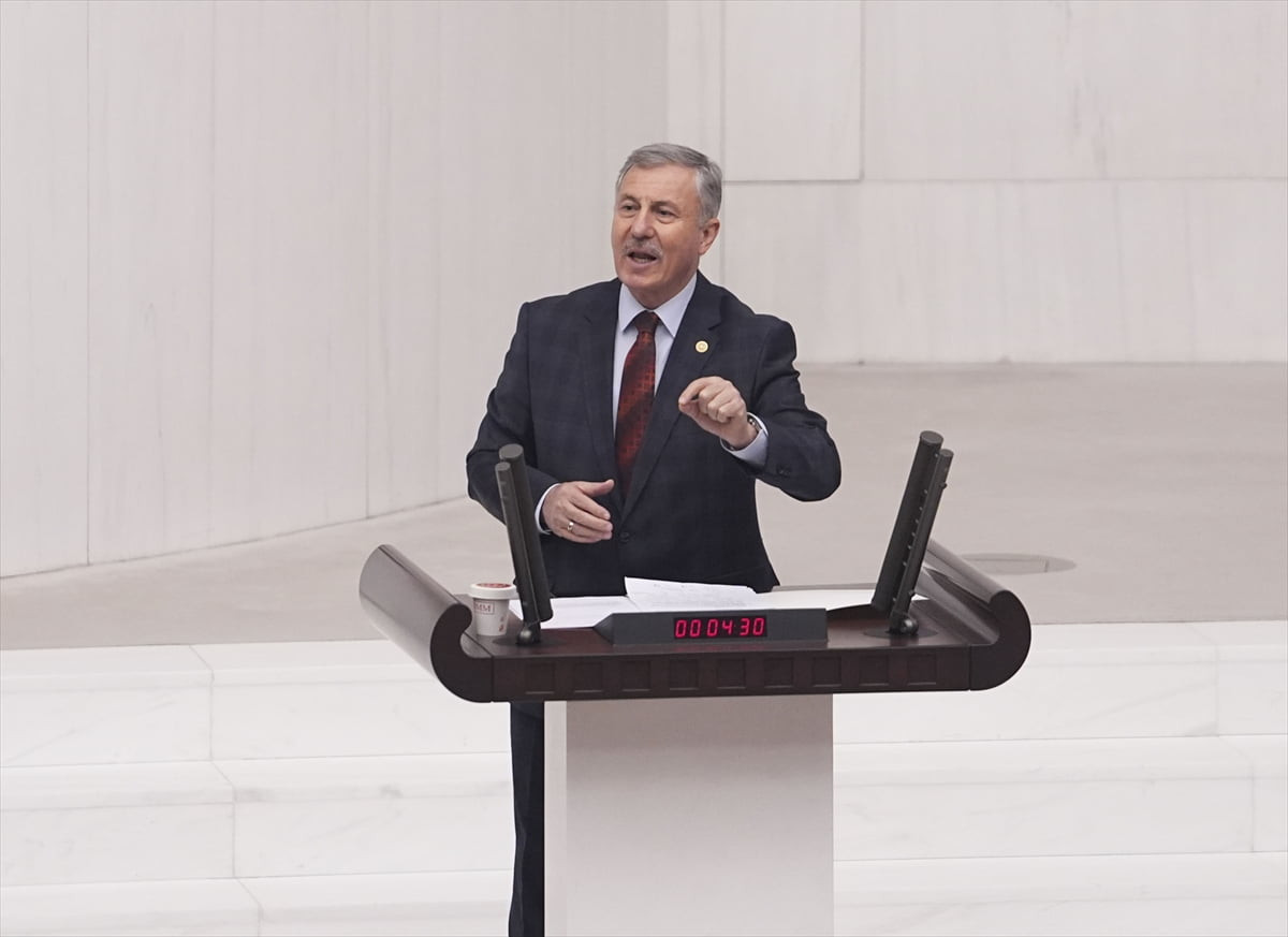 Yeni Yol Partisi Grup Başkanvekili Selçuk Özdağ, TBMM Genel Kurul çalışmalarına katılarak konuşma...