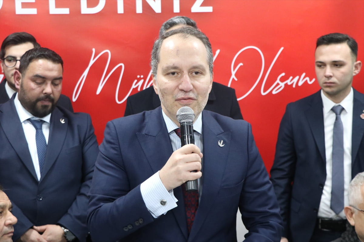 Yeniden Refah Partisi Genel Başkanı Fatih Erbakan, Yozgat'ta, Yozgat Belediyesi tarafından tarihi...