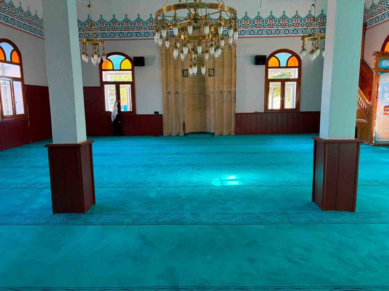 YENİLENEN GÖKÇEDERE MERKEZ CAMİİ YENİDEN İBADETE AÇILDI