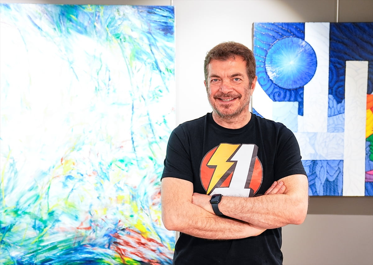 Yerli süper kahramanların yer aldığı "Süper 1 Takım: Varol Abi'nin Çizgi Film Makinesi" animasyon...