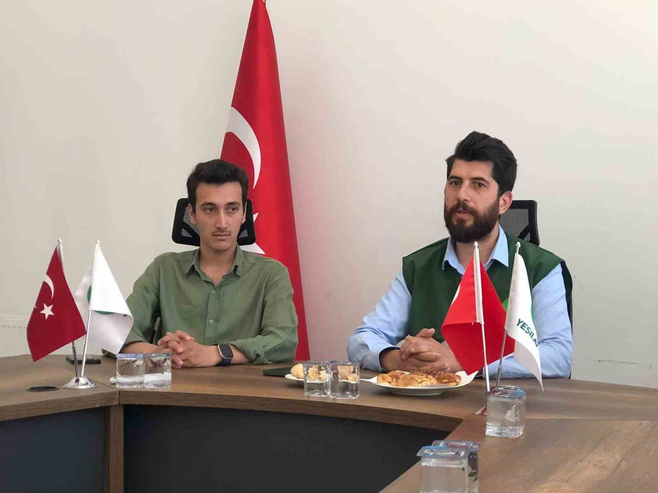 YEŞİLAY DENİZLİ ŞUBE BAŞKANI FATİH GÜN, DÜZENLEDİĞİ BASIN TOPLANTISINDA KENT GENELİNDE...
