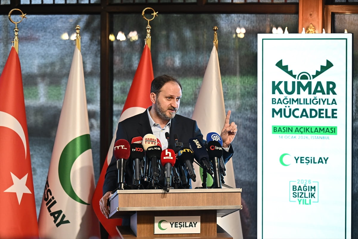 Yeşilay Genel Başkanı Doç. Dr. Mehmet Dinç, kumar bağımlılığına ilişkin Yeşilay Danışmanlık...