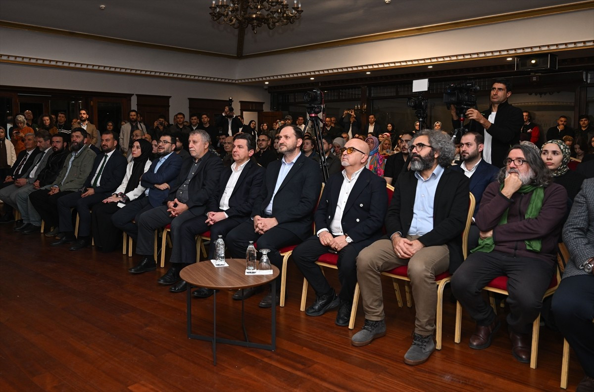 Yeşilay'ın bu yıl 9'uncusunu düzenlediği "Sağlıklı Fikirler Kısa Film Yarışması"nın ödül töreni...