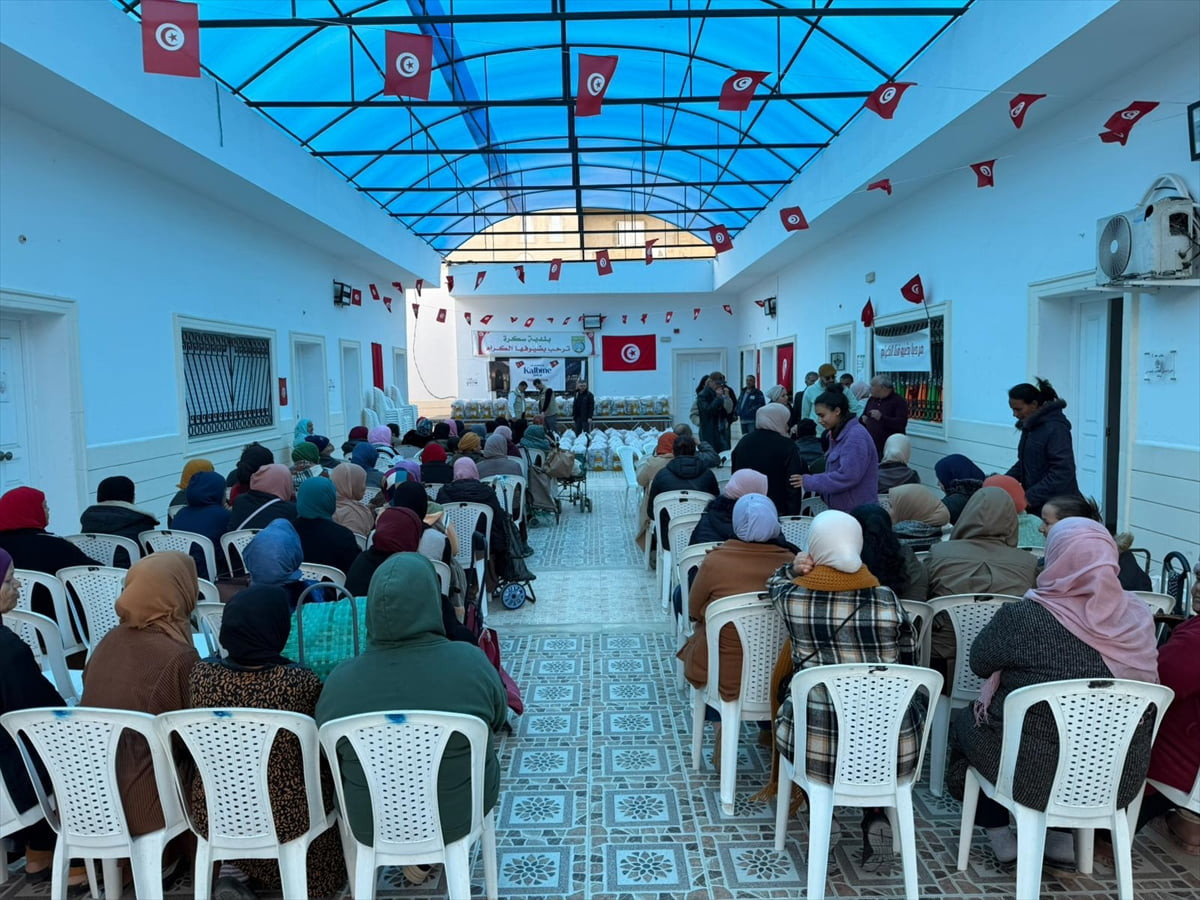 Yetim Vakfı, Ramazan ayı dolayısıyla Tunus’ta ihtiyaç sahibi ailelere yönelik yardım faaliyetleri...