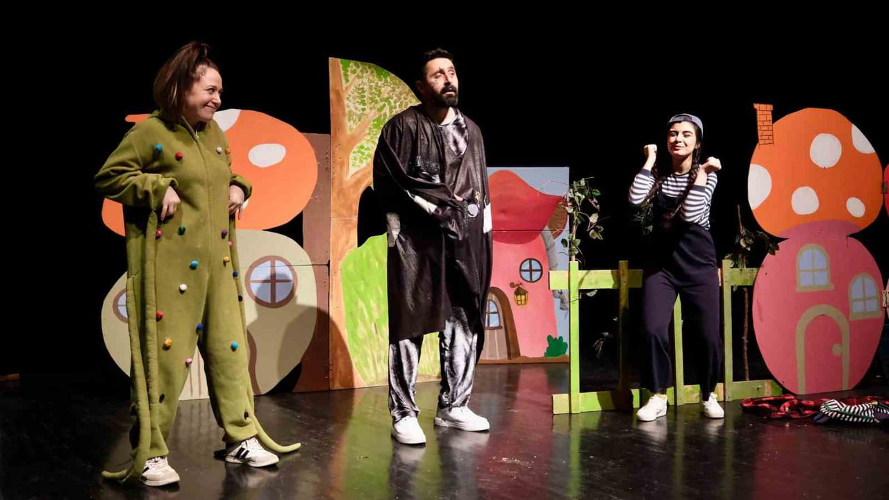 YILDIRIM BELEDİYESİ, ÇOCUKLARIN KÜLTÜR VE SANATLA İÇ İÇE BÜYÜMESİ İÇİN BİRBİRİNDEN DEĞERLİ...