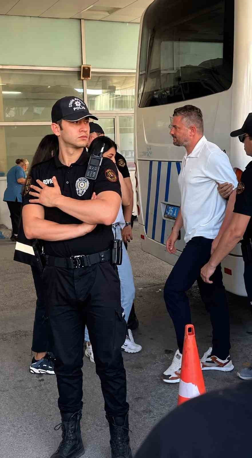 YOLSUZLUK OPERASYONUNDA, GÖZALTINA ALINAN BUCA BELEDİYE BAŞKANI GÖRKEM DUMAN’IN HASTANEYE SEVK...