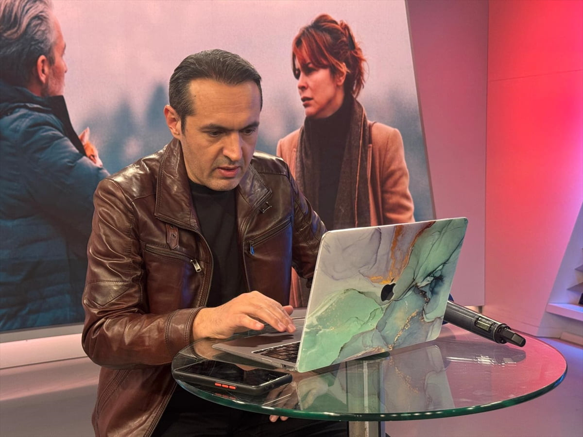 Yönetmen ve senarist Ensar Altay, Anadolu Ajansının (AA) gözünden 2025'e damga vuran olaylara ait...