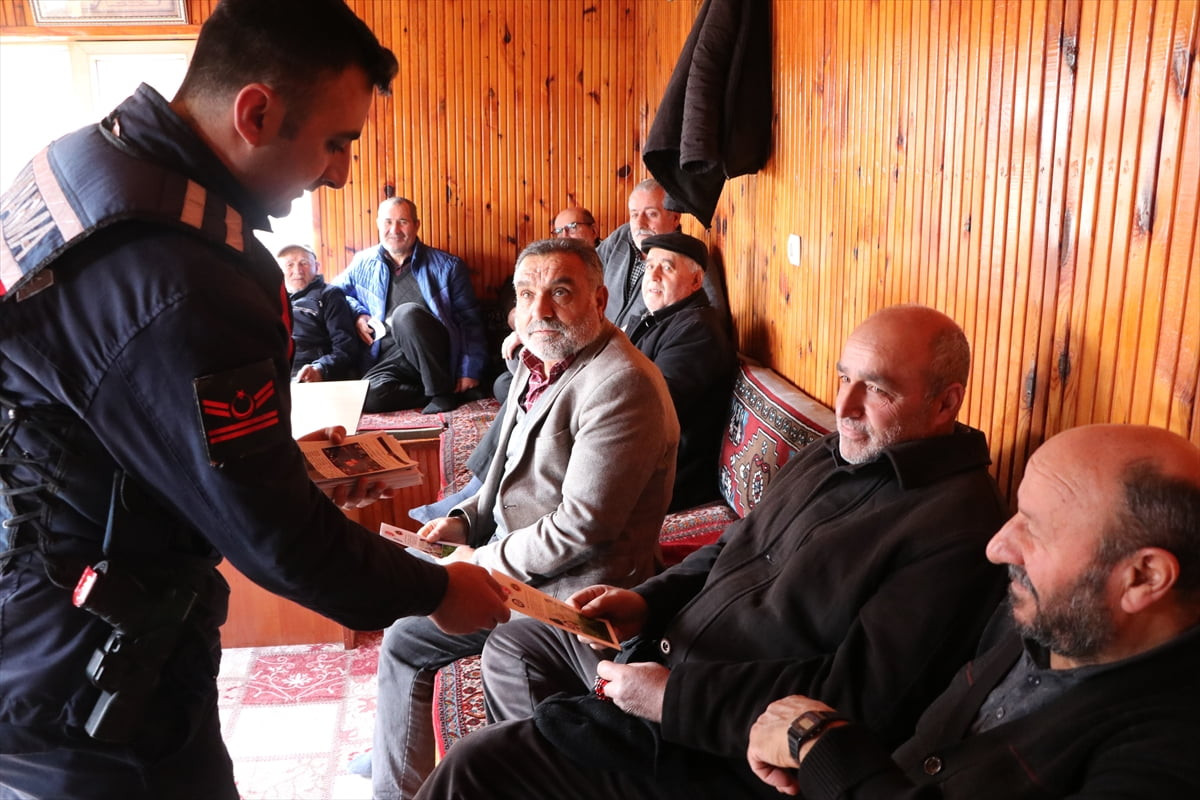 Yozgat İl Jandarma Komutanlığı Siber Suçlarla Mücadele ekipleri, son zamanlarda artış gösteren...