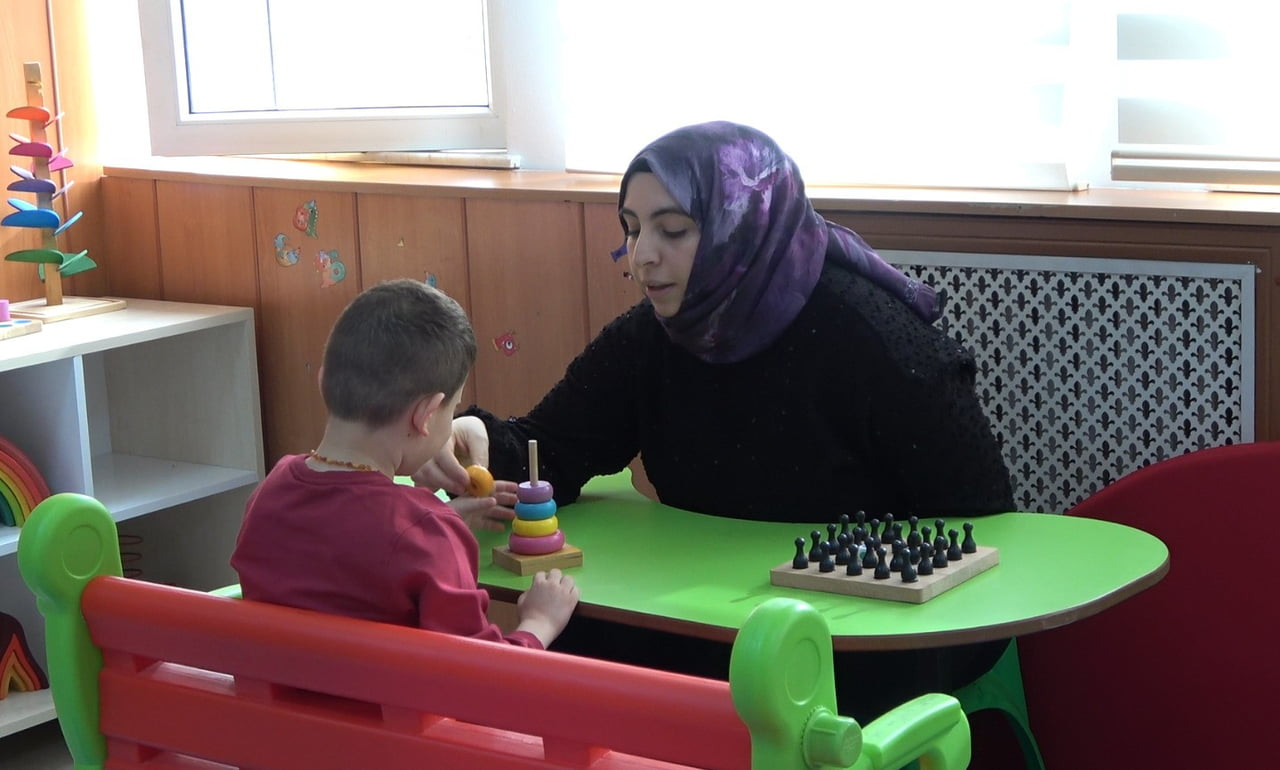 YOZGAT SAĞLIKLI HAYAT MERKEZİ, BÜNYESİNDE BARINDIRDIĞI ÇOCUK GELİŞİMİ BİRİMİYLE ÖZEL GEREKSİNİMLİ...