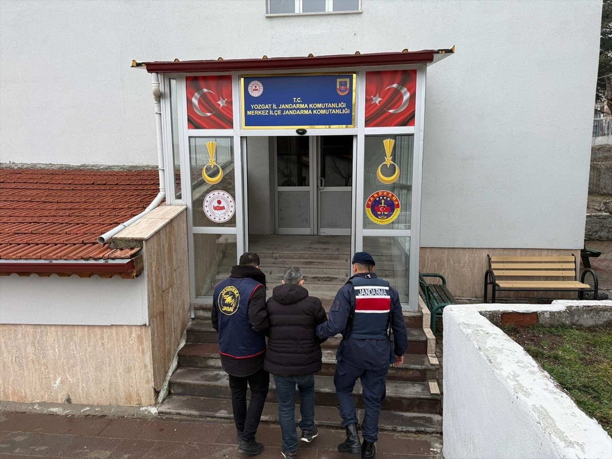 Yozgat'ta, Fetullahçı Terör Örgütü (FETÖ) üyesi olduğu gerekçesiyle hakkında kesinleşmiş 4 yıl...