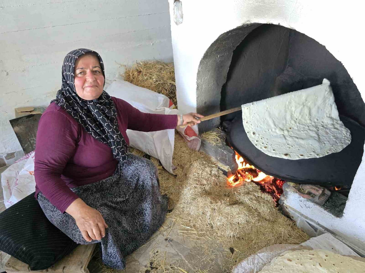YOZGAT’IN AYDINCIK İLÇESİNDE, ASIRLARDIR SÜREGELEN BİR GELENEK OLAN İMECE USULÜ YÖRESEL YUFKA...