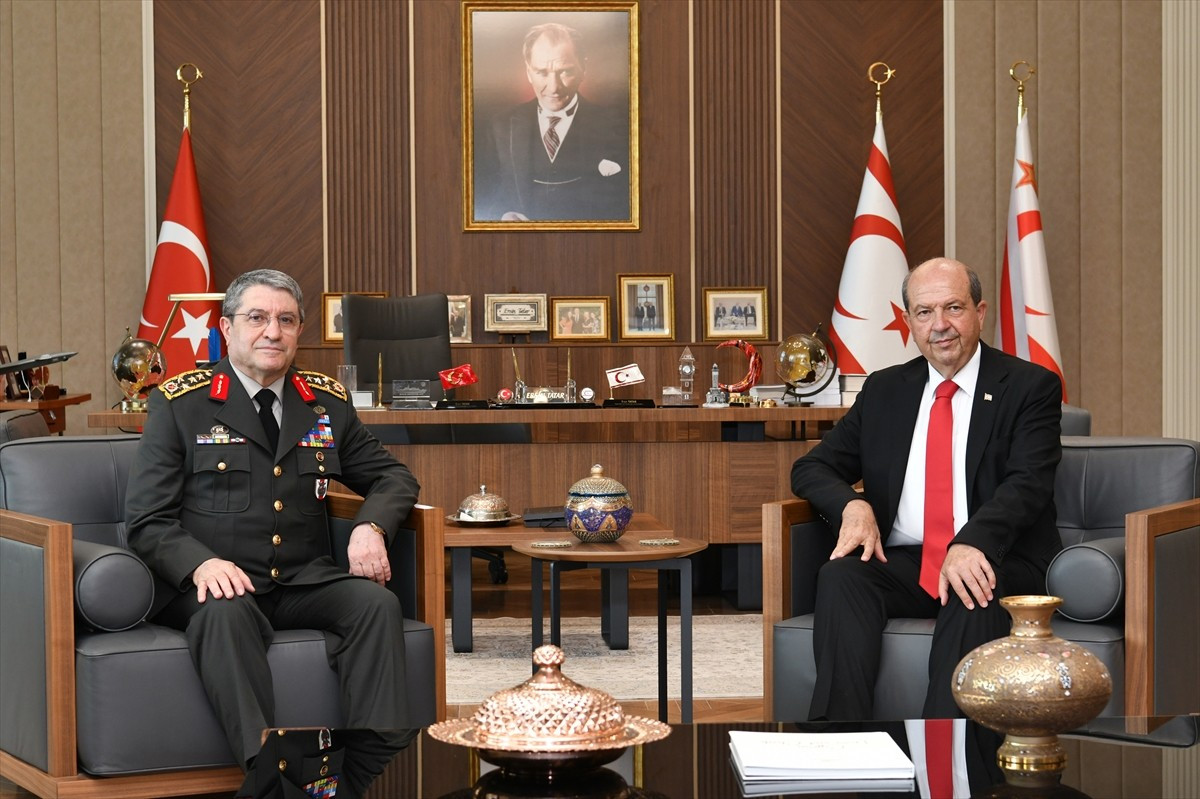 Yüksek Askeri Şura toplantısında Genelkurmay Başkanlığına atanan Orgeneral Selçuk Bayraktaroğlu...