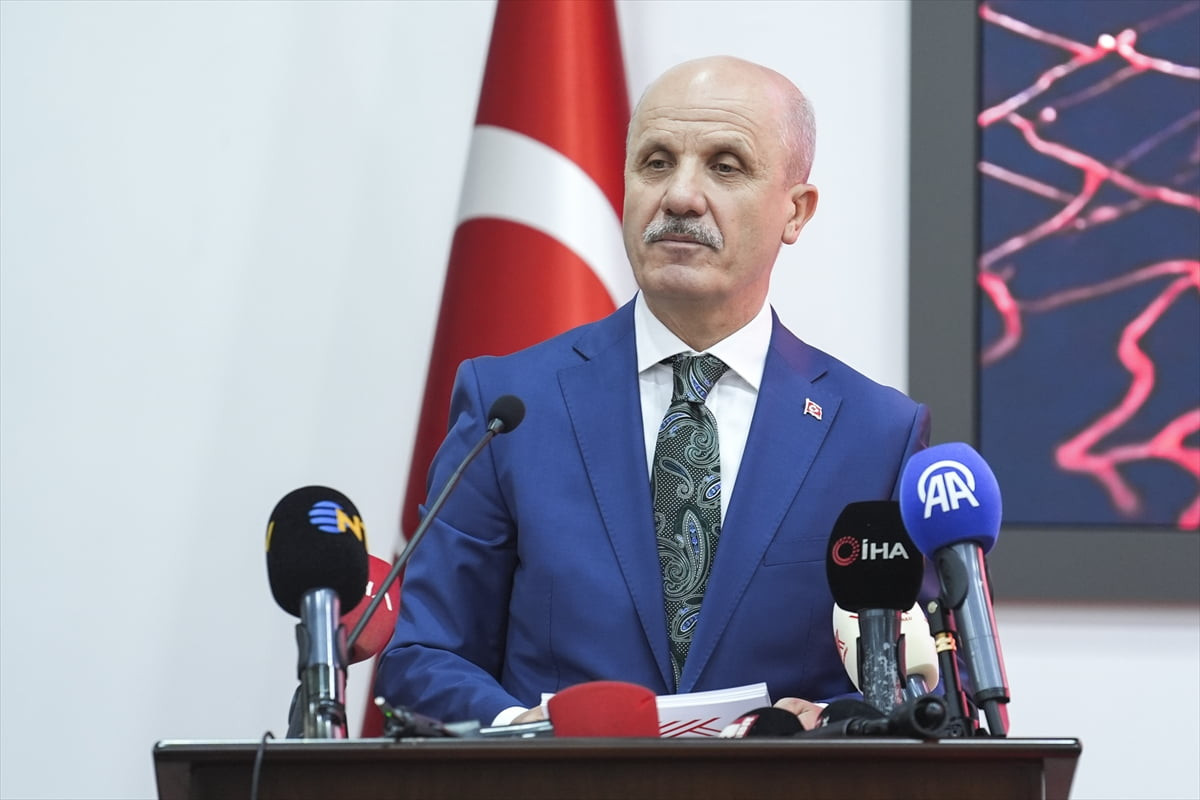 Yükseköğretim Kurulu (YÖK) tarafından YÖK Konferans Salonu'nda "Türkiye Odalar ve Borsalar Birliği...